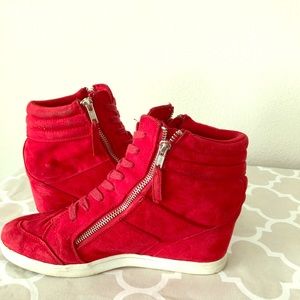 Wedge heel sneakers